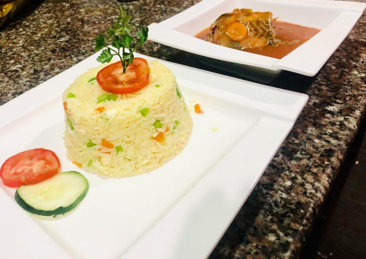 Fawzy Hotel Ibadan Extérieur photo